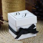 Kişiye Özel Etiket Detaylı Beyaz Kutulu Bardak Mum