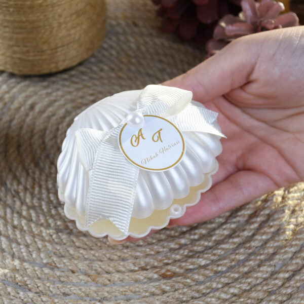 İnci ve Kurdele Detaylı İstiridye Mum Hediyelik