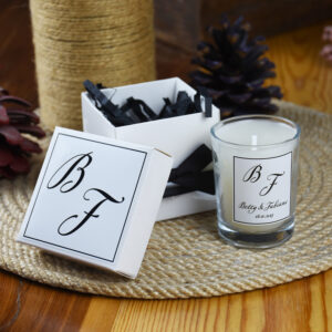 Kişiye Özel Etiket Detaylı Beyaz Kutulu Bardak Mum