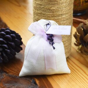 Lavanta ve Metal Mandal Detaylı Lavanta Kesesi