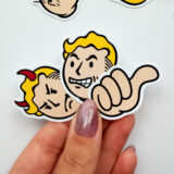 Fallout Vault-Boy temalı 23 parçalık suya dayanıklı vinil sticker paketinin beyaz zeminde sergilenmiş hali