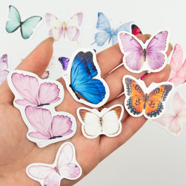 Renkli Kelebekler Sticker Paketi 22 Parça Kaliteli Su Geçirmez Etiket Seti