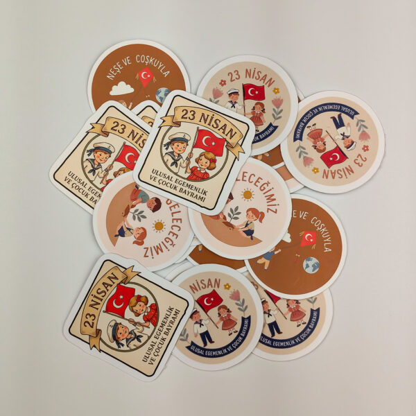 23 Nisan Ulusal Egemenlik ve Çocuk Bayramı Sticker Paketi 20 Parça Kaliteli Su Geçirmez Etiket Seti