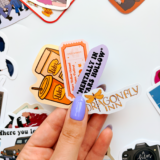 Gilmore Girls temalı 30 parça suya dayanıklı vinyl sticker seti, parlak vinil, laptop ve termos üzerinde gösterim