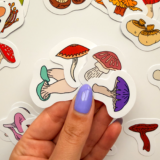 Renkli mantar çizimli 30 parça suya dayanıklı vinil sticker paketi