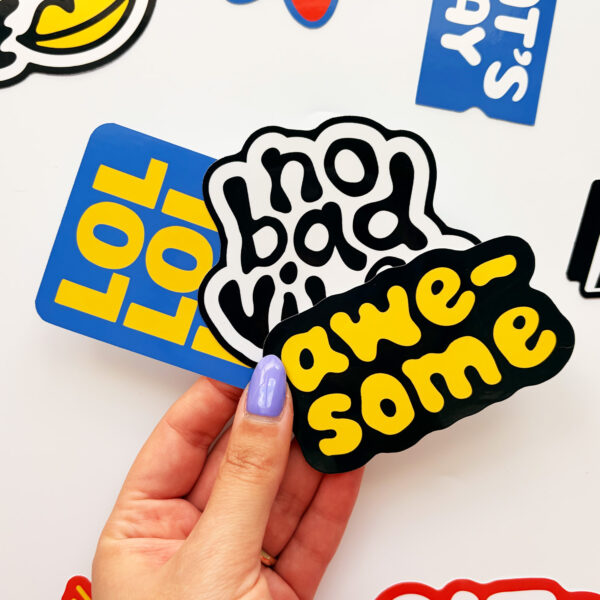 The Dump V Eğlenceli Sticker Koleksiyonu 18 Parça Laptop Kaykay Termos Etiket Seti