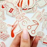 Pastane ve pastacılık temalı 94 adet kruvasan, kek, donut ve pastacı karakterli sticker paketi