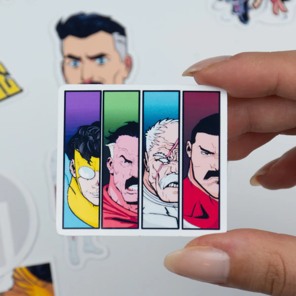 Invincible çizgi dizi karakterlerinin bulunduğu 20 parça suya dayanıklı sticker seti