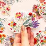 Baprile çiçek buketleri ve vazolar temalı 30 adet vinil sticker paketi